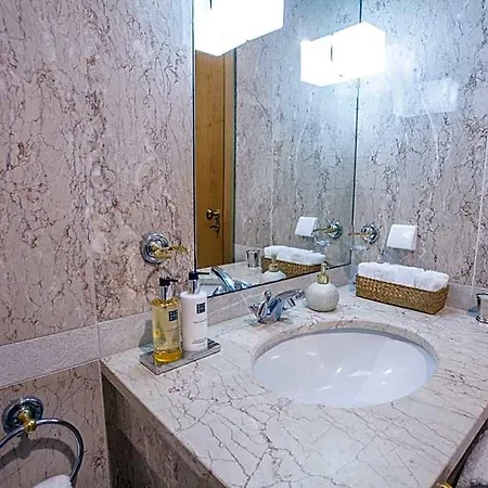 Ξενοδοχείο Quinta Miramar 4*